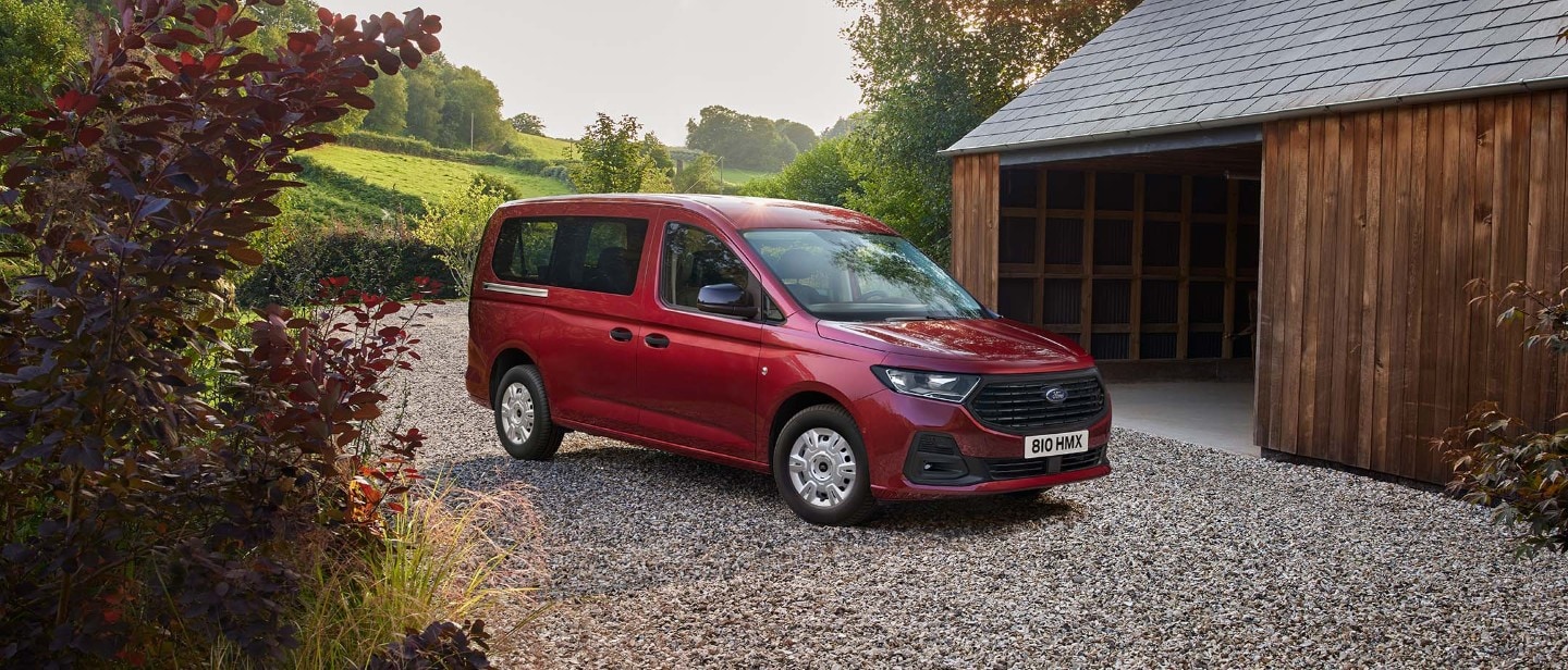 Ford Tourneo Connect front view